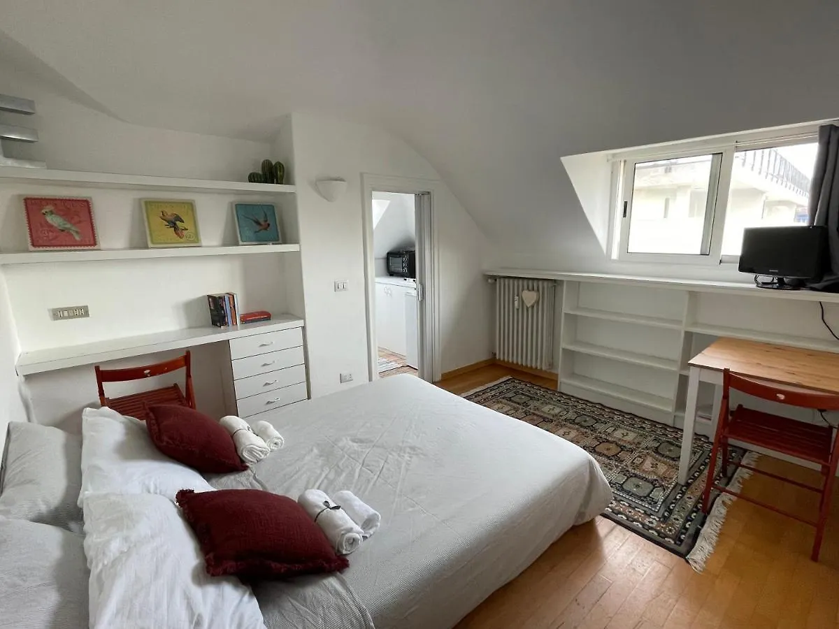 Tortona Tiny Attic Directly Connected To Duomo location